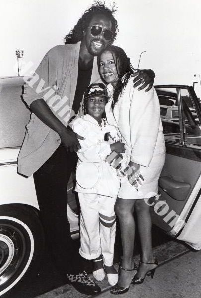 Ashford and Simpson and daughter Nichole 1982.jpg